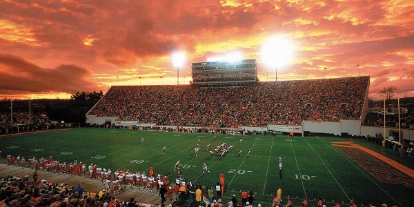 10 Best College Football Stadiums