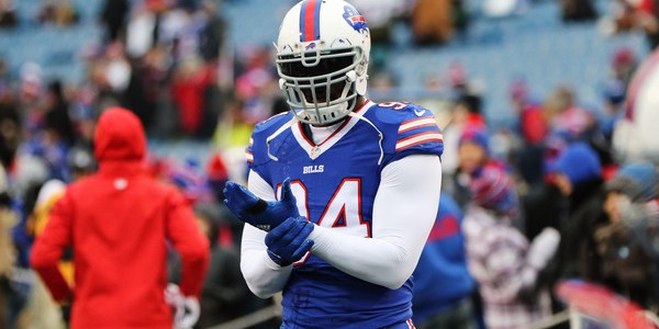 NFL Rumors – New York Giants, San Diego Chargers & Atlanta Falcons Interested in Signing Mario Williams