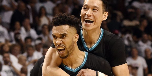 Jeremy Lin Does Everything, Courtney Lee Plays Hero, Charlotte Hornets Take Over