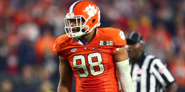 NFL Rumors – Seahawks, Panthers & Dolphins Interested in Kevin Dodd