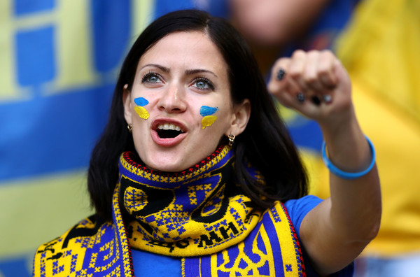 Ukraine fan