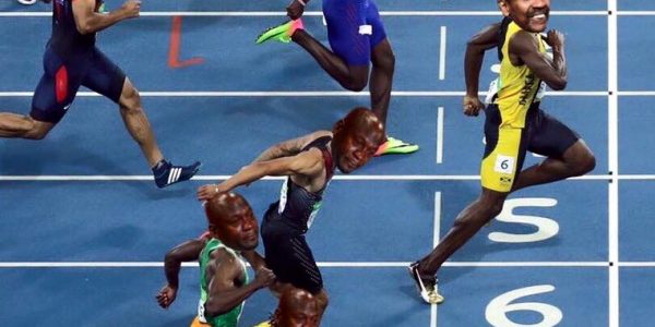 11 Best Memes of Usain Bolt Crushing the 100 meters race at the Olympics