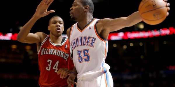 Kevin Durant Deserves to be Mocked for Lying About His Height