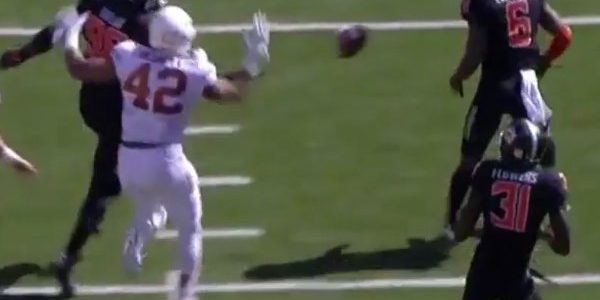 Oklahoma State Block Texas Extra Point and Score Thanks to a Lateral Pass