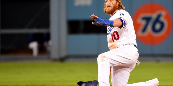 MLB Rumors: St. Louis Cardinals & Los Angeles Dodgers Interested in Signing Justin Turner