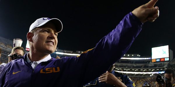 College Football Rumors: Ole Miss Rebels Hiring Les Miles a Real Possibility