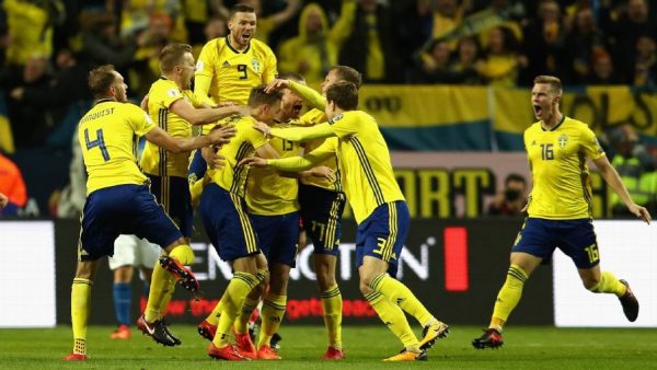 Sweden beat Italy