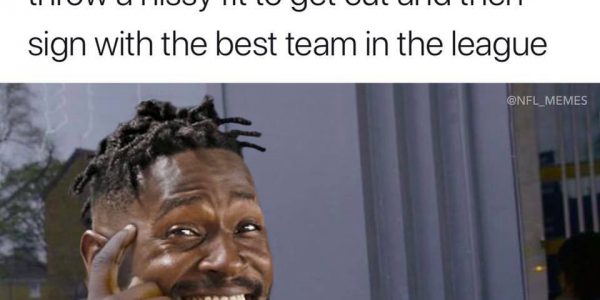 13 Best Memes of Antonio Brown Signing With the New England Patriots